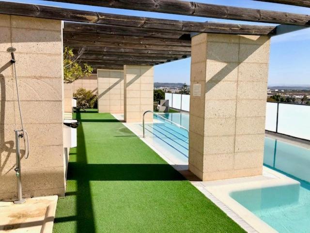 Gatu Premium Atico Parra, Parking, Piscina Comun, Terraza, Wifi Solo Familias O Grupos De Mayores De 25 Anos Apartman El Puerto de Santa María Kültér fotó